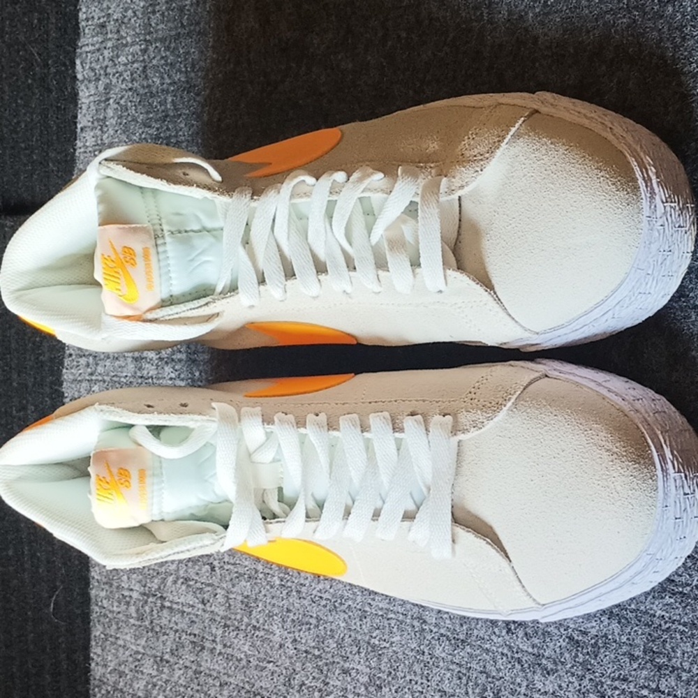 Nike SB Blazer Mid Summit White Laser Orange men's sneakers 864349-110